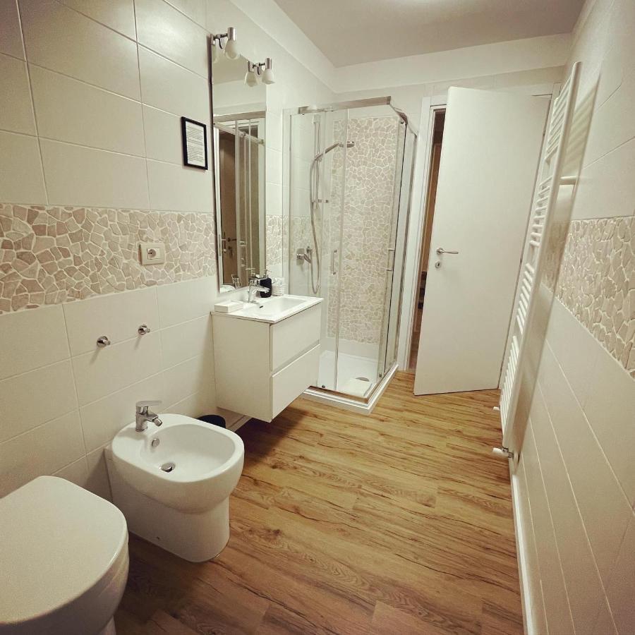211 Underground Otel Viareggio Dış mekan fotoğraf
