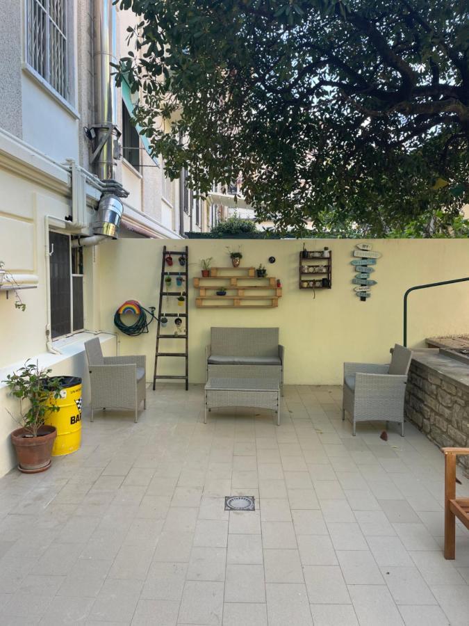 211 Underground Otel Viareggio Dış mekan fotoğraf