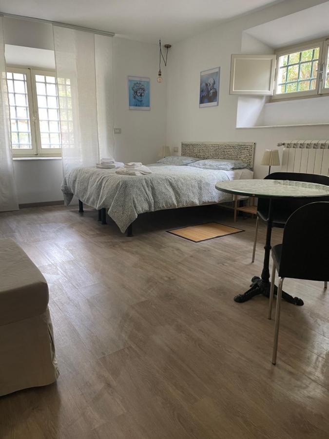 211 Underground Otel Viareggio Dış mekan fotoğraf